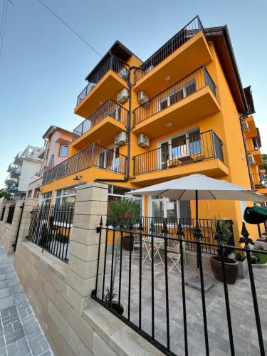 Семеен хотел Brizo