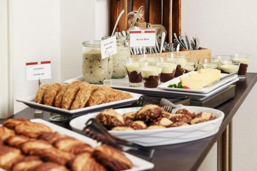 Jídlo v hotelu nebo okolí