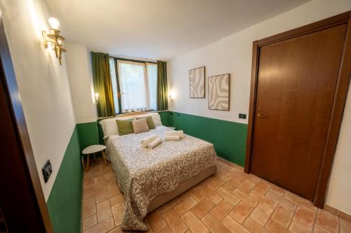 Gallery image of Wonderful Lake View Apartments with Pool with Breakfast GARDASEE in Torri del Benaco