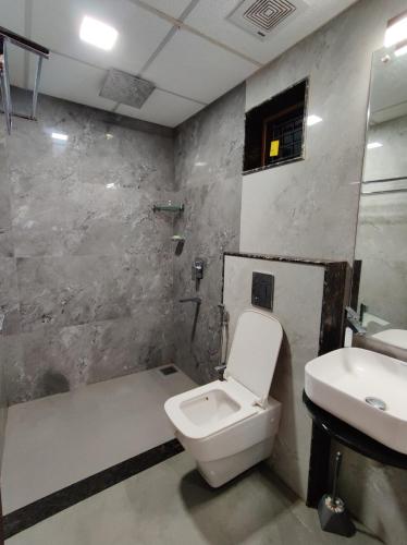 Bilik mandi di Ahlan