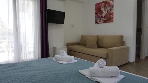 Gallery image of Angelina Hotel in Ormos Panagias