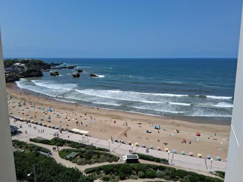 Studio moderne avec piscine, vue panoramique Biarritz - FR-1-239-1143