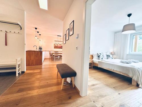 Rúm í herbergi á Apartment Frida by Da Alois