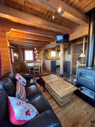Chalet de Sophie sur piste / ski aux pieds