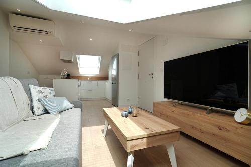 GALIHOST - Ático en pleno centro de Portonovo, Sanxenxo