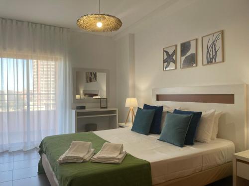 Apartamentos Paraíso Sol da Rocha