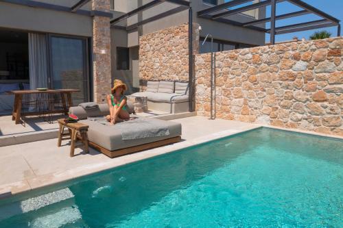 Piscina en o cerca de AÁSHNA Suites and Residences