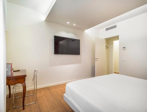 Modern Apartment with View on San Giovanni e Paolo R&R photo 6