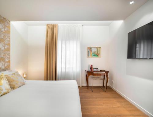 Modern Apartment with View on San Giovanni e Paolo R&R photo 8