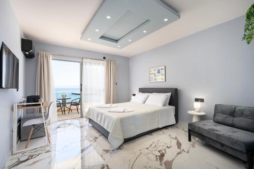Avra Suites