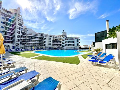 Albufeira Skylight 2 With Pool by Homing