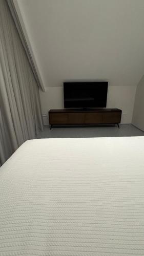 Gallery image of Garden Hill Mitrovac na Tari in Mitrovac