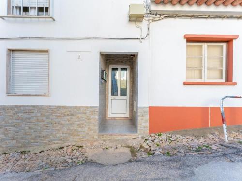 Gambar di galeri bagi Lovely beach apartment, sea views, rooftop terrace #1974 di Budens