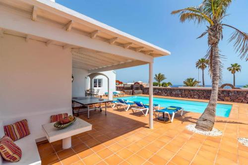 Villa Nino by Villa Plus