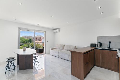 Les étoiles centre Juan Les Pins 6 couchages