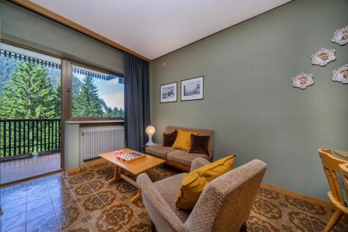 Χώρος καθιστικού στο GuestHost - Sella Nevea Apartment