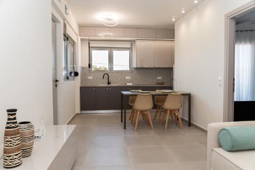 Ben Apartments Rethymno Sea View & The Urban Base Camp