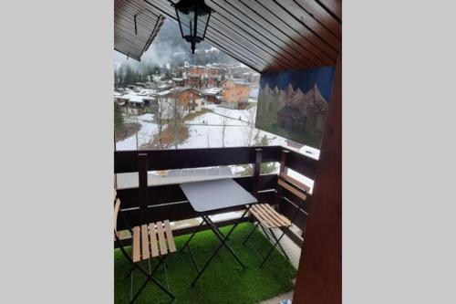 Chaleureux studio 4 personnes avec 2 coins couchages dont 1 mezzanine-proche des pistes- au fagot