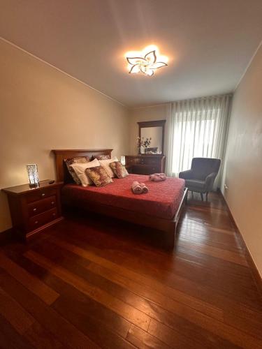 Azor International Apartment II