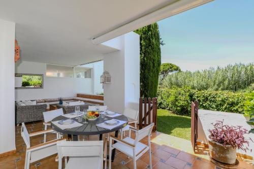 Los Monteros Palm Beach with garden