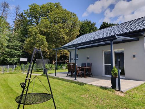 Dom wypoczynkowy Pod kasztanem 1 nad jeziorem