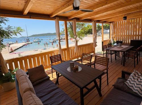 Mobile home Melda 4 - Drage 1st row