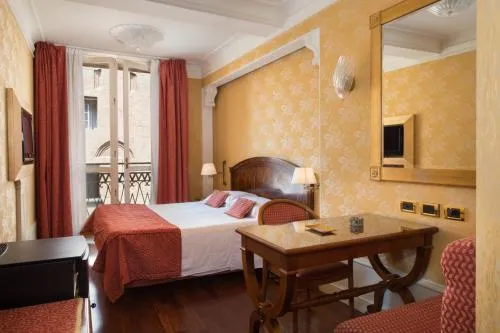 Art Hotel Orologio photo 3