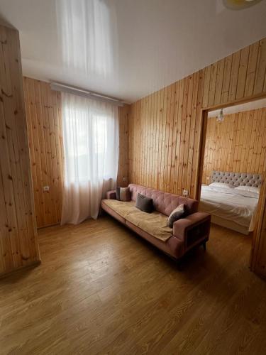Hotel Beshumiにあるベッド