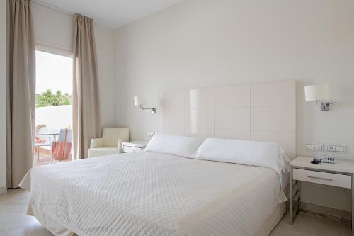 Gallery image of Hotel Atlántico in Zahara de los Atunes