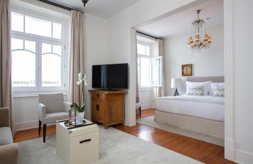 TV o dispositivi per l'intrattenimento presso Bordoy Grand House Algarve