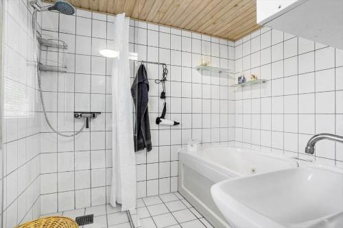 Ένα μπάνιο στο 317-Thisted-Molgaardsvej-65