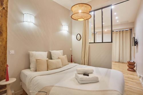 Superb apartment 1 bedroom Center of Paris by Studio Prestige