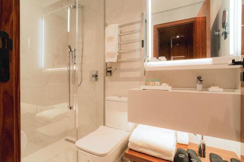 Sofistic Hotel Gramadoにあるバスルーム