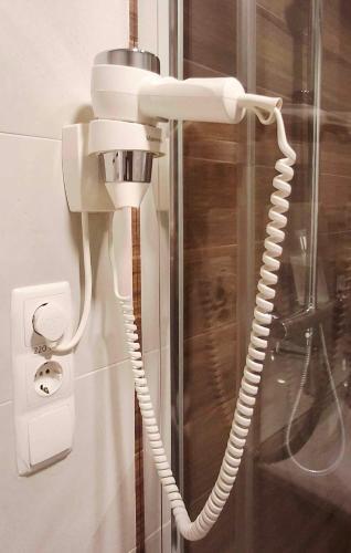 Ένα μπάνιο στο Roa Guesthouse