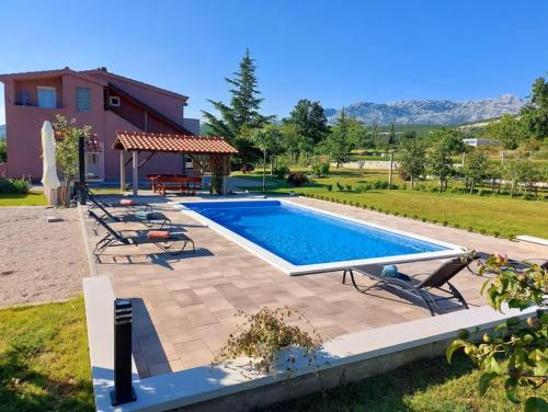 Villa Dola with private pool