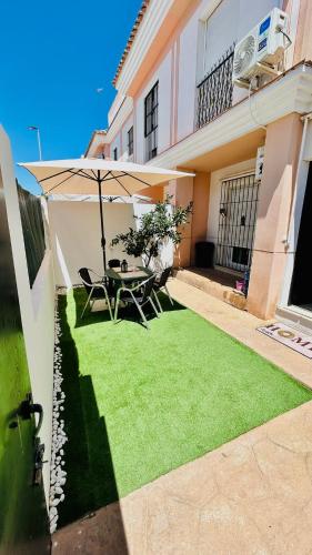 Casa SOL y MAR junto a la PLAYA