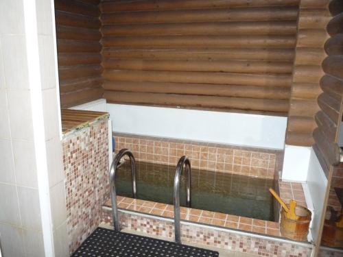 Φωτογραφία από το άλμπουμ του Hotel Restaurant Complex Boyarskiy Dvor σε Boyarka