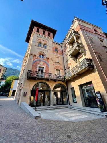 Torretta House