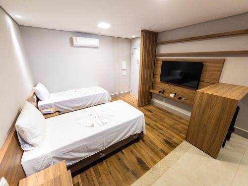 Televisyen dan/atau pusat hiburan di HG Studio Hotel