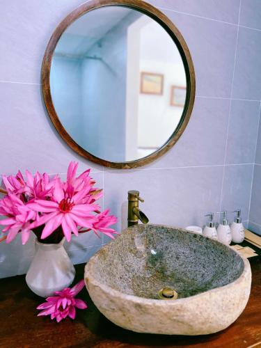 Ένα μπάνιο στο For You Ninh Bình Boutique