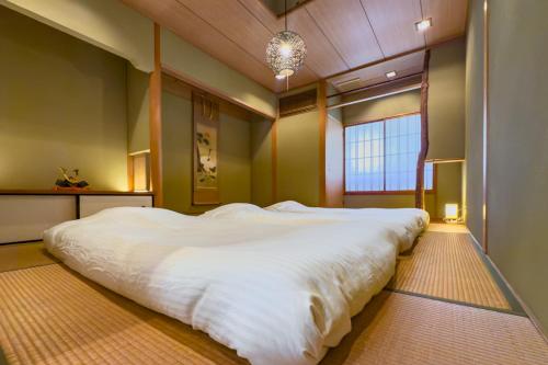Samurai House Kuromon