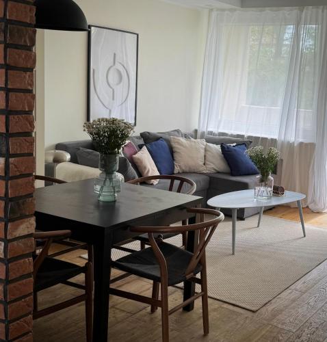 Przytulny apartament 5 minut od morza