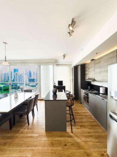 Dapur atau dapur kecil di Anthonini Apartment - Marbella
