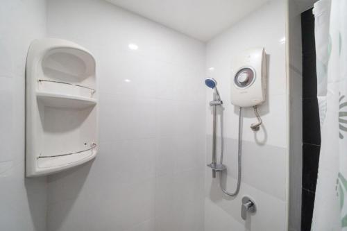 Ένα μπάνιο στο Mountain view apartment near Kata beach