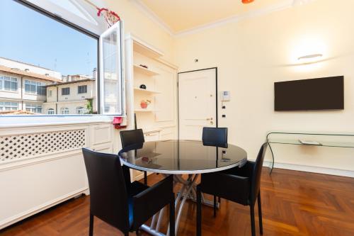 Baccina Apartment by Rental in Rome