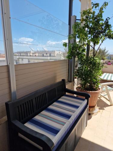 Balkoni atau teres di Sunshine Terrace