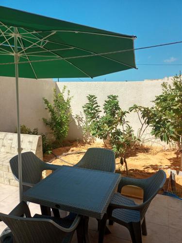 Αίθριο ή υπαίθριος χώρος στο Charming waterfront studio