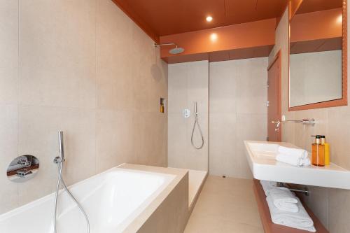 Paris Home Collection Serviced Apartments in Opéra - Rue Saint-Lazare photo 133