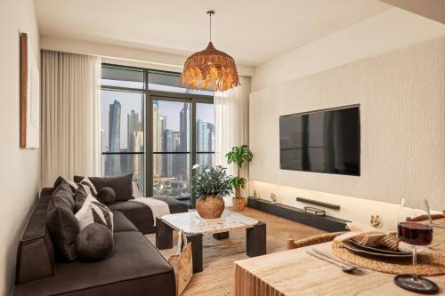 Seraya Residences at Marina Vista, Emaar Beachfront