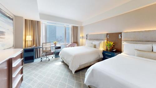 Postel nebo postele na pokoji v ubytování InterContinental Boston by IHG